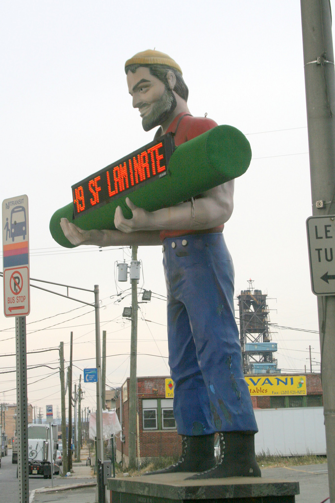 Advertising Giants America’s Amazing Muffler Men Urbanist