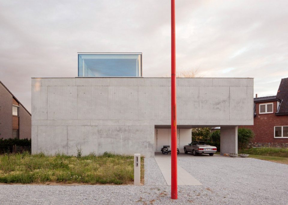 No Windows, No Problem These 12 Houses Are Bright, Beautiful & Private Urbanist