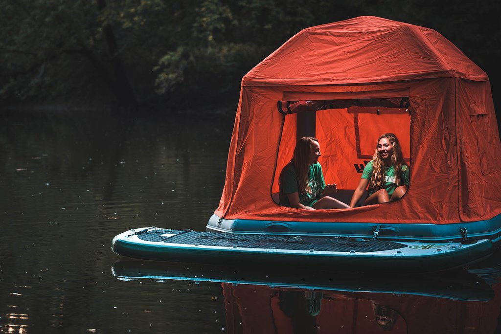 Floating Tent: Pole-Free Inflatable Structure Pops Up in Minutes | Urbanist