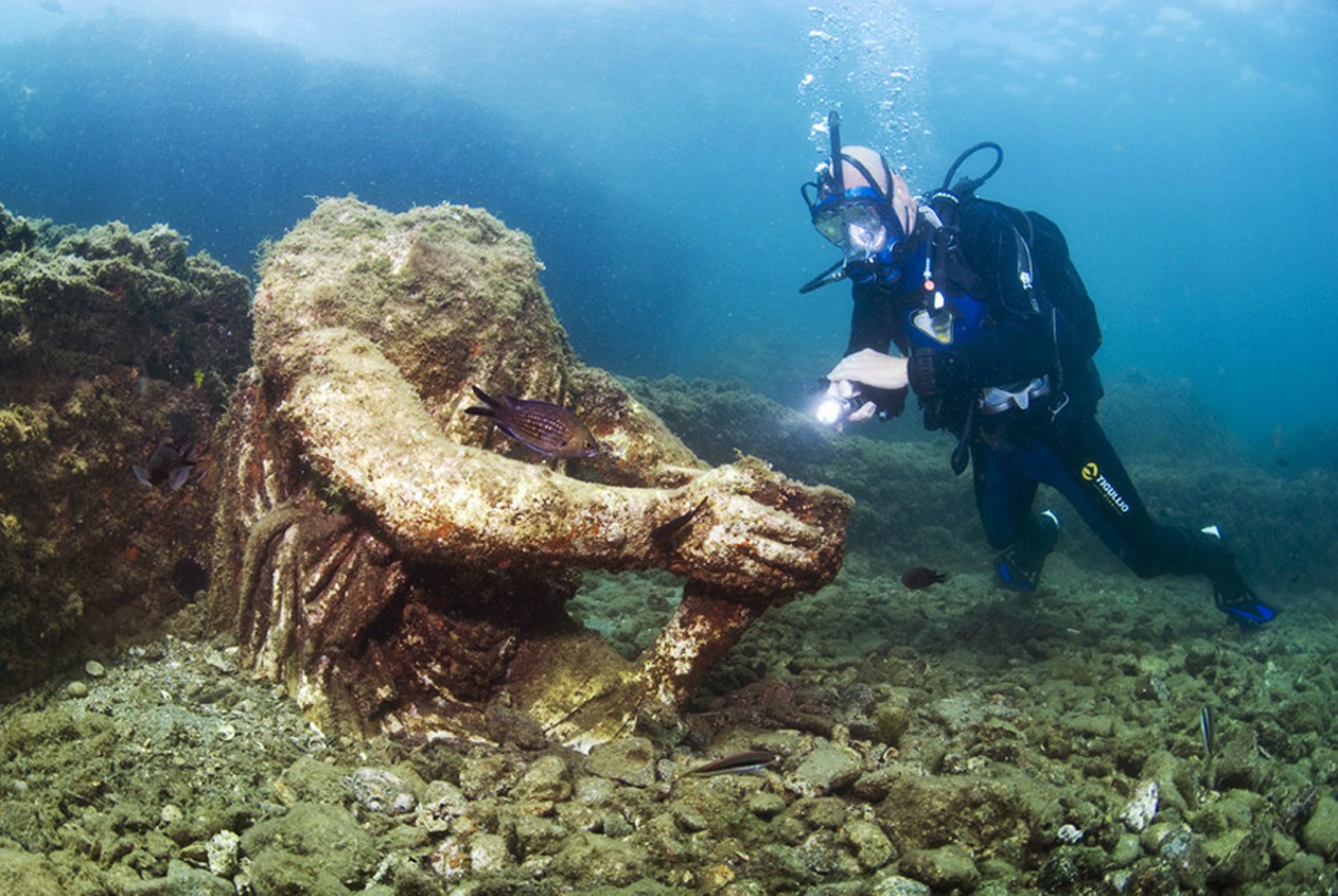 Sunken City of Sin: Submerged Ruins of a Roman Playground for the Rich |  Urbanist