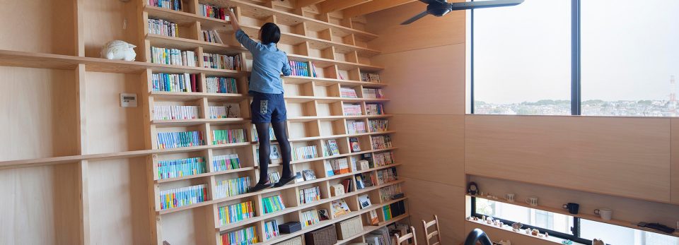 Lean Learn Oblique Earthquake Proof Bookshelf Doubles As A