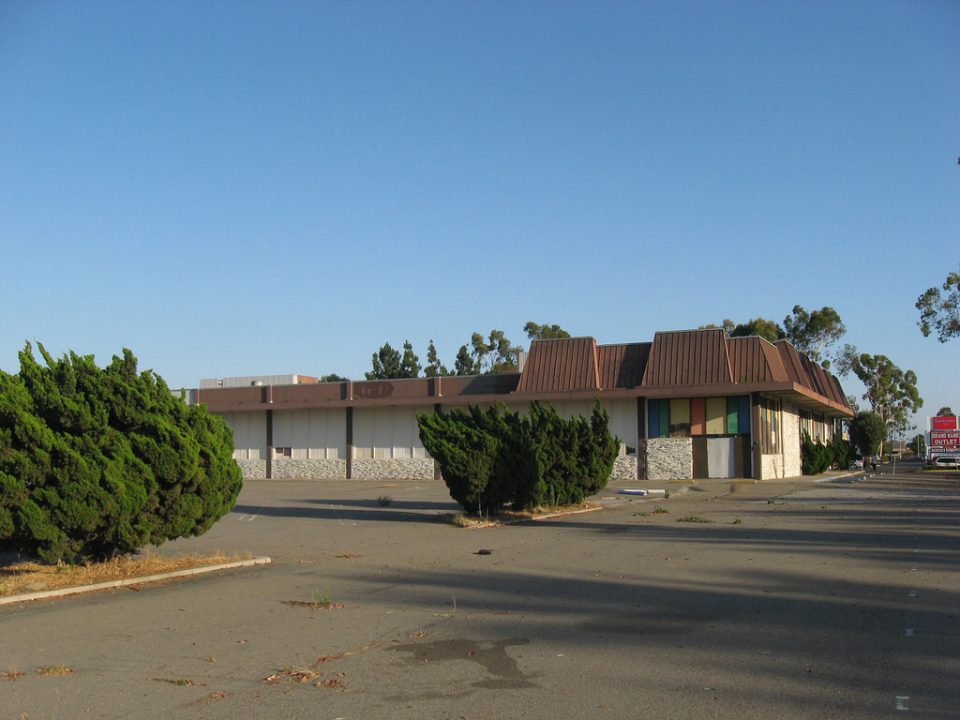 abandoned toys r us near me