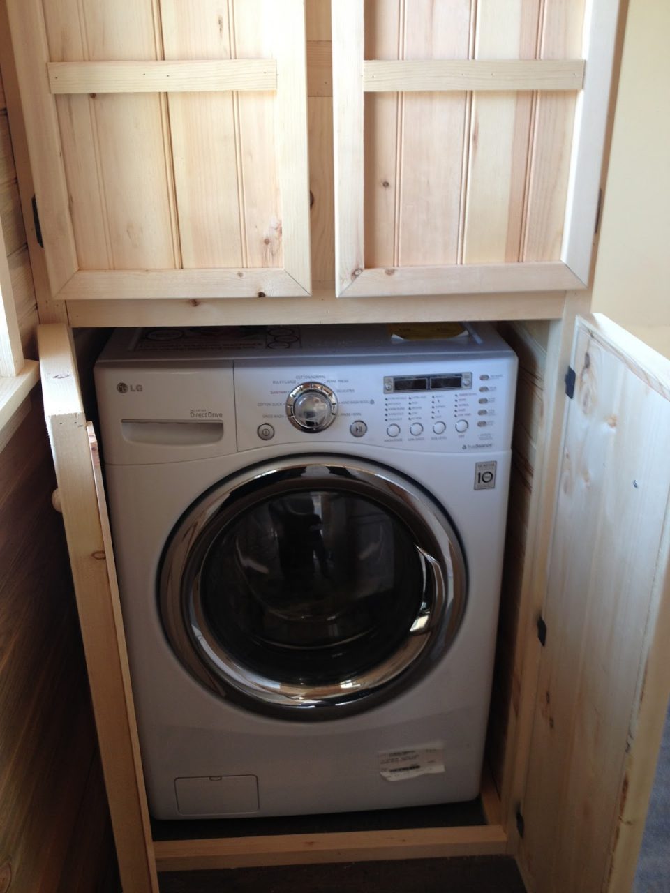 Take it From a Tiny House 12 Smart Small Space Tricks That Really Work Urbanist