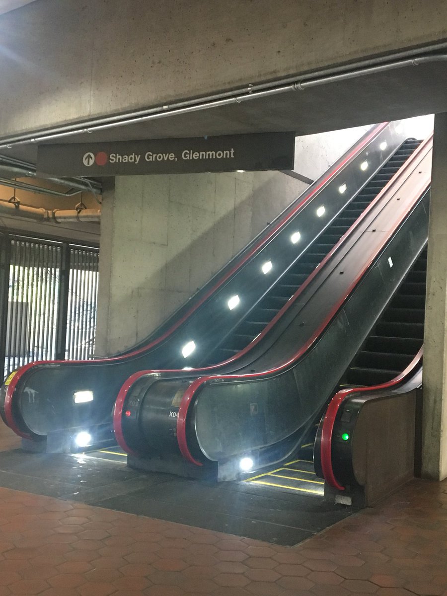 D.C. Metro Rolls Out Color-Coded Escalator Rails to Guide Passengers ...