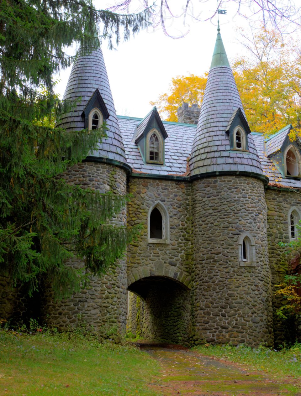 Catskill Keep An Abandoned Cursed Castle In Upstate NY Urbanist