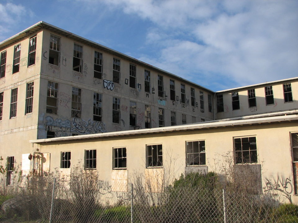 Naval Glazing Haunted Abandoned Alameda Hospital  Urbanist
